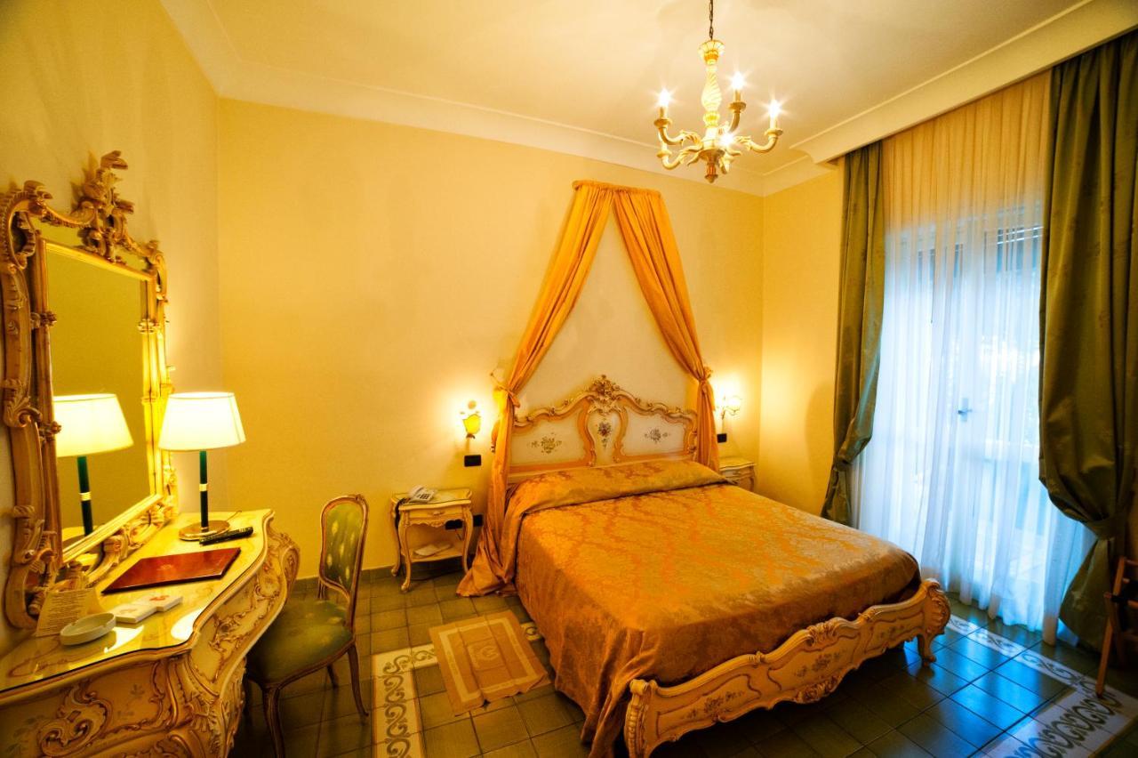 Grande Albergo Miramare فورميا المظهر الخارجي الصورة